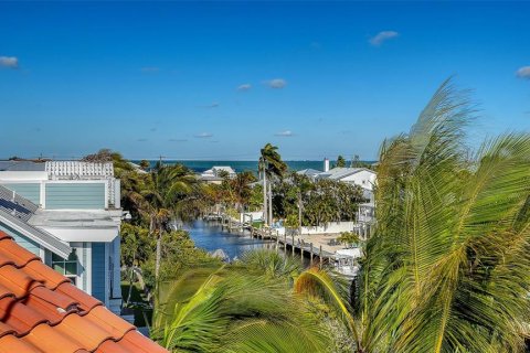 Villa ou maison à vendre à Anna Maria, Floride: 4 chambres, 350.98 m2 № 2129861 - photo 28
