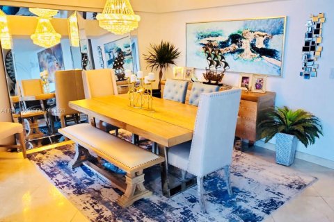 Copropriété à vendre à Fort Lauderdale, Floride: 2 chambres, 139.35 m2 № 2001328 - photo 12