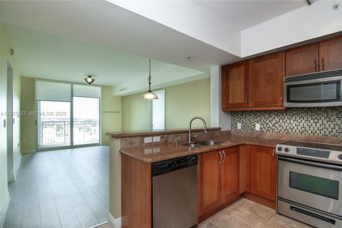 Квартира в Халландейл-Бич, Флорида 2 спальни, 97.73м2 № 1983617