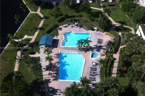 Copropriété à louer à Aventura, Floride: 1 chambre, 85.28 m2 № 2169708 - photo 20
