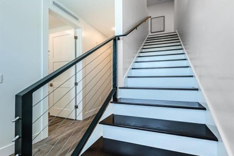Adosado en venta en Treasure Island, Florida, 4 dormitorios, 270.9 m2 № 1910112 - foto 26