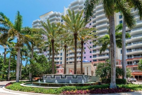 Condominio en venta en Key Biscayne, Florida, 2 dormitorios, 123.56 m2 № 2030478 - foto 12