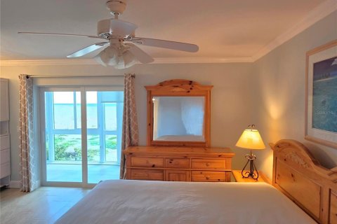 Condo in Venice, Florida, 2 bedrooms  № 1785046 - photo 21