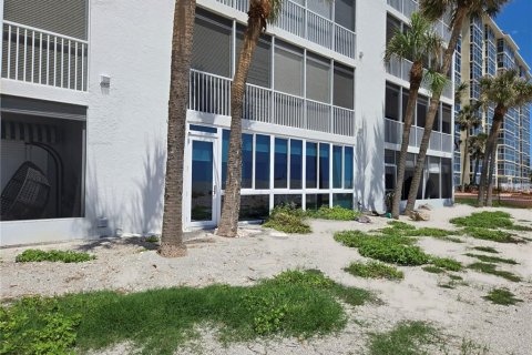Condo in Venice, Florida, 2 bedrooms  № 1785046 - photo 3