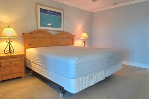 Condo in Venice, Florida, 2 bedrooms  № 1785046 - photo 14