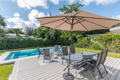 Casa en venta en Miami, Florida, 3 dormitorios, 123.93 m2 № 2039116 - foto 22