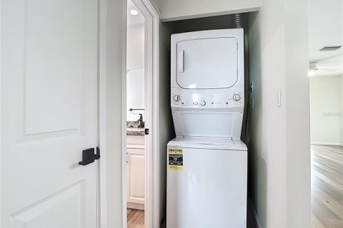 Купить кондоминиум в Лейк Сази, Флорида 6 комнат, 80.92м2, № 1906989 - фото 26