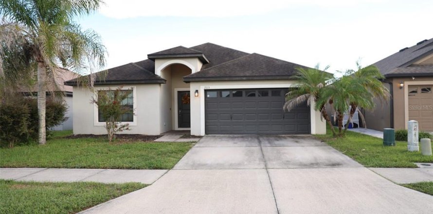 Villa ou maison à Lakeland, Floride 3 chambres, 149.48 m2 № 2411481