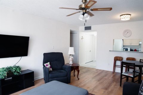 Copropriété à vendre à Venice, Floride: 1 chambre, 65.31 m2 № 2102041 - photo 23