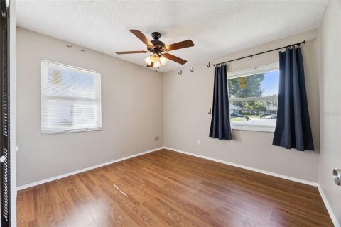 Villa ou maison à vendre à Casselberry, Floride: 4 chambres, 209.49 m2 № 2341633 - photo 30