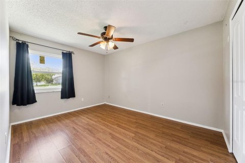 Villa ou maison à vendre à Casselberry, Floride: 4 chambres, 209.49 m2 № 2341633 - photo 29
