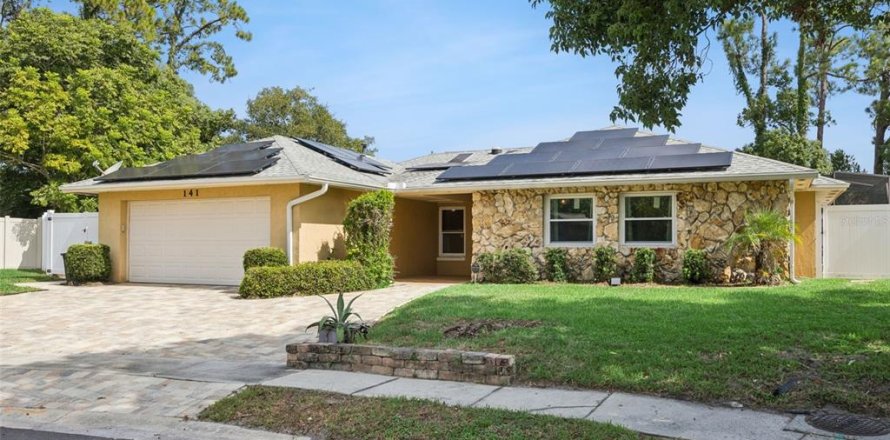 Villa ou maison à Casselberry, Floride 4 chambres, 209.49 m2 № 2341633