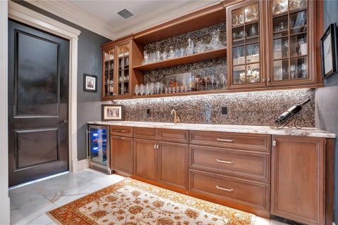 Villa ou maison à vendre à Orlando, Floride: 6 chambres, 491.17 m2 № 2405265 - photo 9
