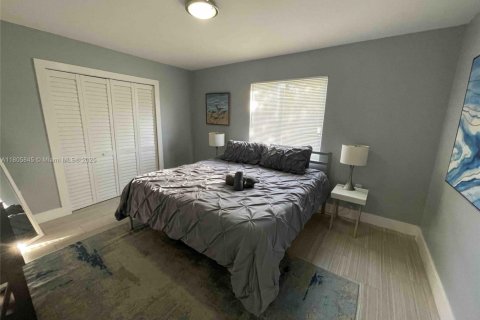 Immobilier commercial à vendre à Miami, Floride: 205.31 m2 № 1742503 - photo 12