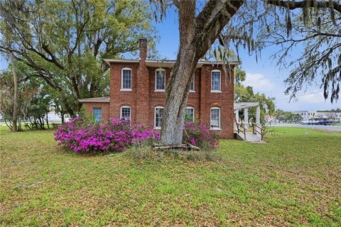 Immobilier commercial à Bushnell, Floride 545.71 m2 № 2122924