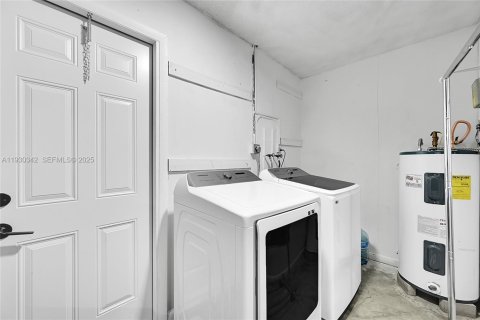 Casa en venta en Margate, Florida, 2 dormitorios, 147.44 m2 № 1989222 - foto 26