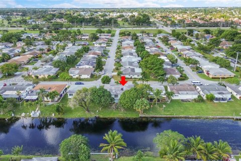 Casa en venta en Margate, Florida, 2 dormitorios, 147.44 m2 № 1989222 - foto 30