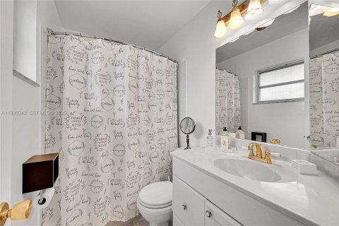 Casa en venta en Margate, Florida, 2 dormitorios, 147.44 m2 № 1989222 - foto 18