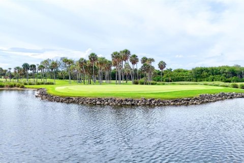 Condo in Hutchinson Island South, Florida, 2 bedrooms  № 1768242 - photo 26