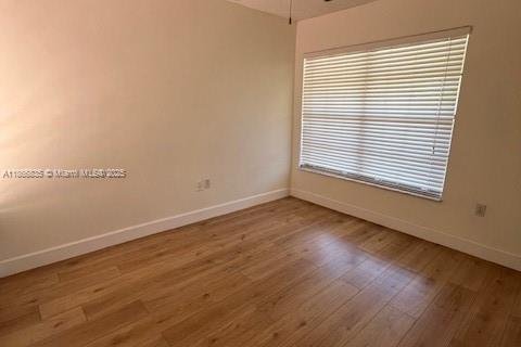 Casa en venta en Hialeah, Florida, 3 dormitorios, 134.52 m2 № 1897390 - foto 10