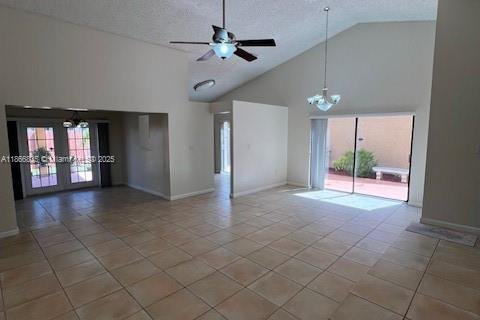 Casa en venta en Hialeah, Florida, 3 dormitorios, 134.52 m2 № 1897390 - foto 2