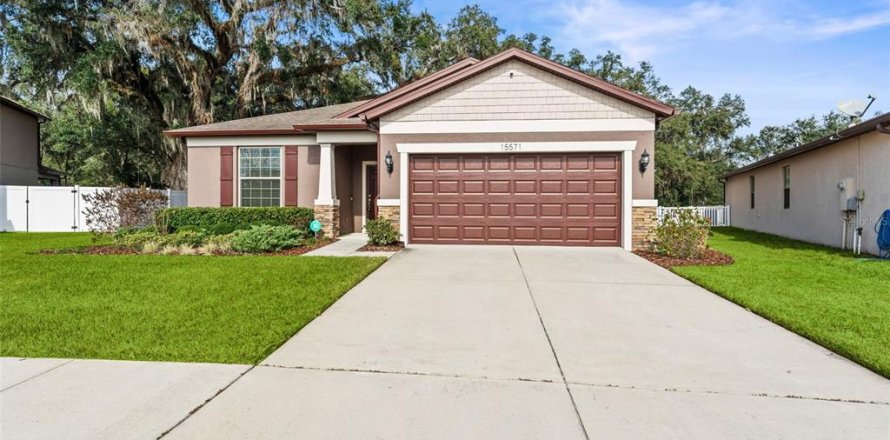 Villa ou maison à Brooksville, Floride 3 chambres, 199.18 m2 № 1741189