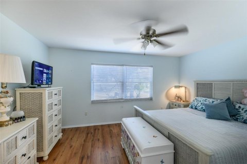 House in Port Charlotte, Florida 3 bedrooms, 115.38 sq.m. № 2094807 - photo 22
