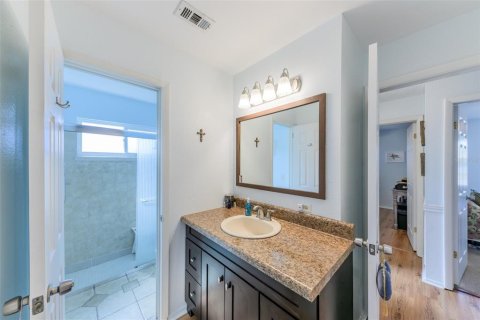 House in Port Charlotte, Florida 3 bedrooms, 115.38 sq.m. № 2094807 - photo 27
