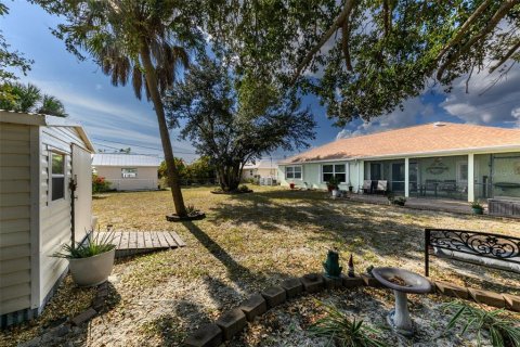 House in Port Charlotte, Florida 3 bedrooms, 115.38 sq.m. № 2094807 - photo 3