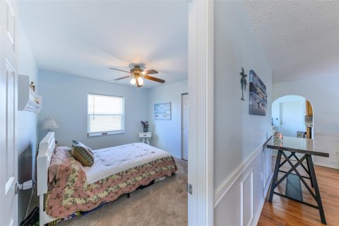 House in Port Charlotte, Florida 3 bedrooms, 115.38 sq.m. № 2094807 - photo 30