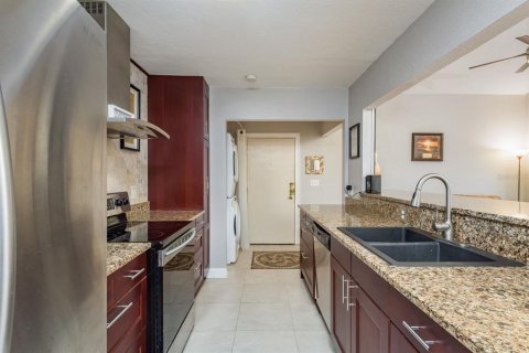 Copropriété à vendre à Clearwater, Floride: 2 chambres, 81.01 m2 № 1585968 - photo 12