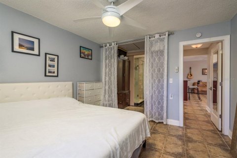Copropriété à vendre à Clearwater, Floride: 2 chambres, 81.01 m2 № 1585968 - photo 15