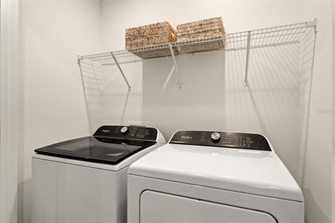 Adosado en venta en Apopka, Florida, 4 dormitorios, 155.89 m2 № 1917918 - foto 15