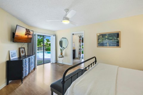 Villa ou maison à vendre à Plantation, Floride: 4 chambres, 216.65 m2 № 2418001 - photo 13