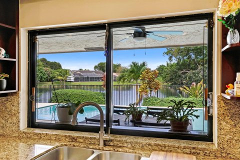 Villa ou maison à vendre à Plantation, Floride: 4 chambres, 216.65 m2 № 2418001 - photo 26