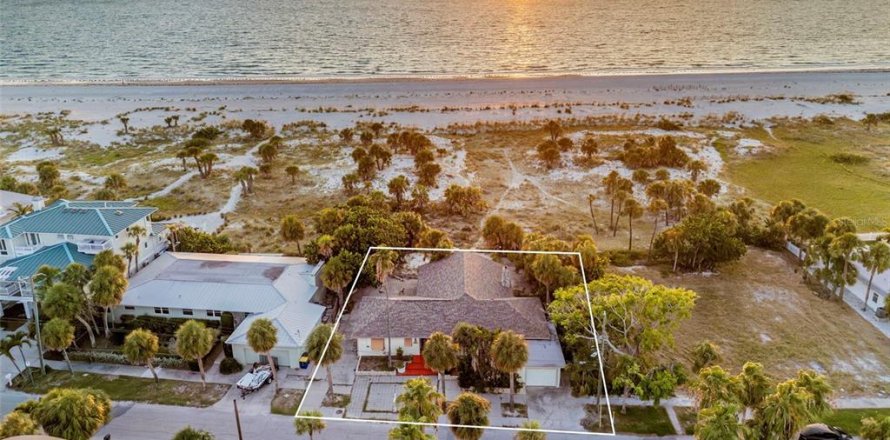 Villa ou maison à Clearwater, Floride 3 chambres, 236.71 m2 № 1894076