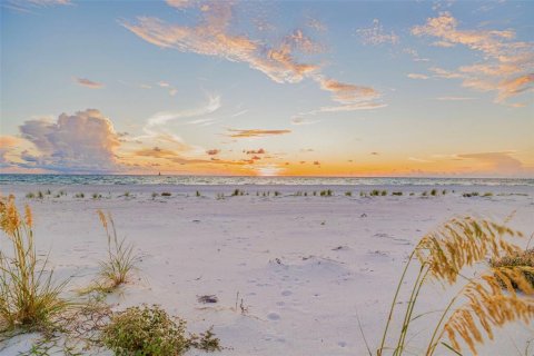 Villa ou maison à vendre à Clearwater, Floride: 3 chambres, 236.71 m2 № 1894076 - photo 4