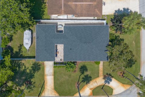 House in Port Orange, Florida 3 bedrooms, 144.74 sq.m. № 1905358 - photo 24