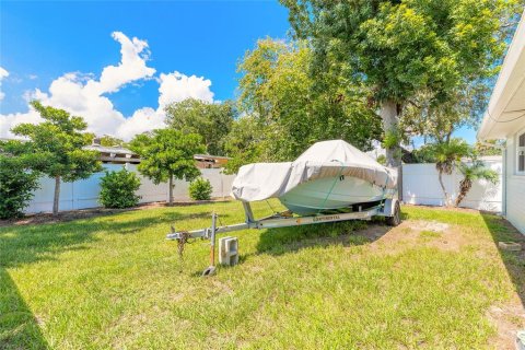 House in Port Orange, Florida 3 bedrooms, 144.74 sq.m. № 1905358 - photo 20