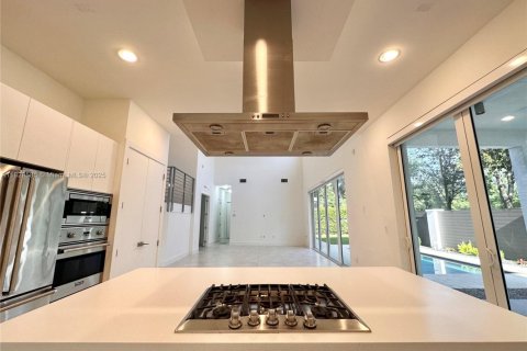 Villa ou maison à louer à Doral, Floride: 5 chambres, 429.95 m2 № 1938546 - photo 24