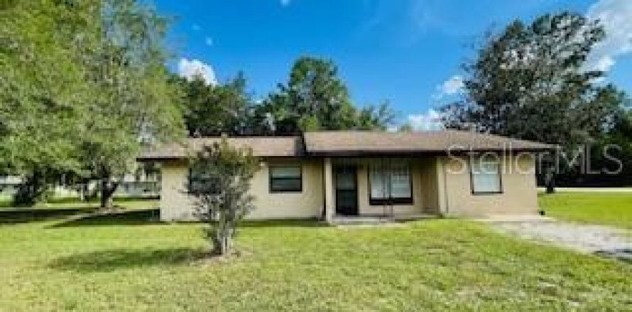 Villa ou maison à Ocala, Floride 3 chambres, 113.99 m2 № 1844539