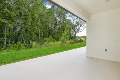 Villa ou maison à vendre à New Port Richey, Floride: 4 chambres, 191.01 m2 № 2136291 - photo 15