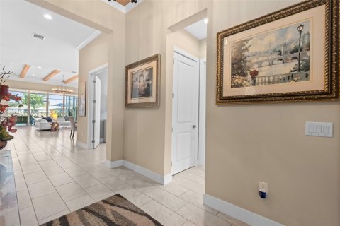 House in Naples, Florida 3 bedrooms № 1878536 - photo 6