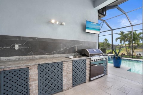 House in Naples, Florida 3 bedrooms № 1878536 - photo 29