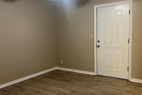 Apartment in Mount Dora, Florida 2 bedrooms, 102.19 sq.m. № 2258908 - photo 6