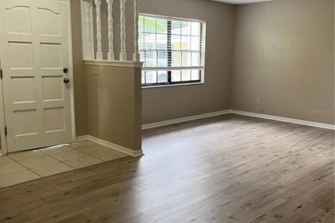 Apartment in Mount Dora, Florida 2 bedrooms, 102.19 sq.m. № 2258908 - photo 5