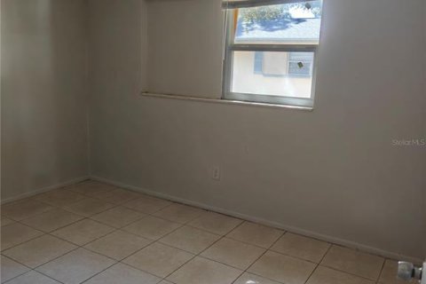 Propiedad comercial en venta en Largo, Florida, 6 dormitorios, 153.29 m2 № 2430503 - foto 5