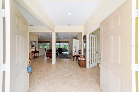 House in Summerfield, Florida 3 bedrooms, 197.51 sq.m. № 1831709 - photo 5