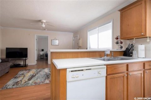 Condominio en alquiler en Gainesville, Florida, 2 dormitorios, 74.32 m2 № 1805372 - foto 6