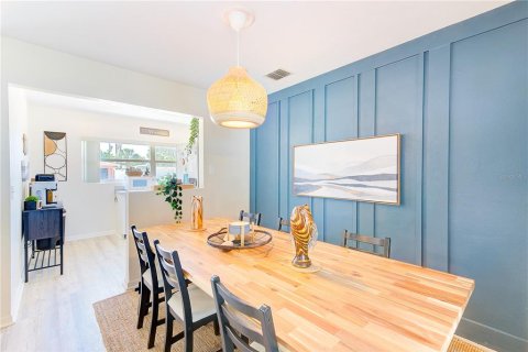 Villa ou maison à louer à Largo, Floride: 3 chambres, 122.07 m2 № 2115888 - photo 5